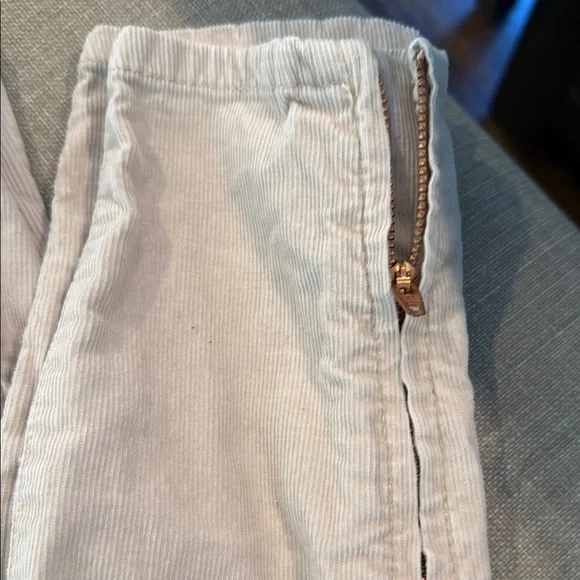 H&M Cream Pants - Picture 2 of 3